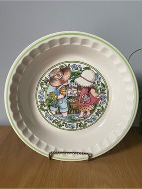 Vintage Country Kids Ceramic Recipe Pie Plate “Summertime Friends”